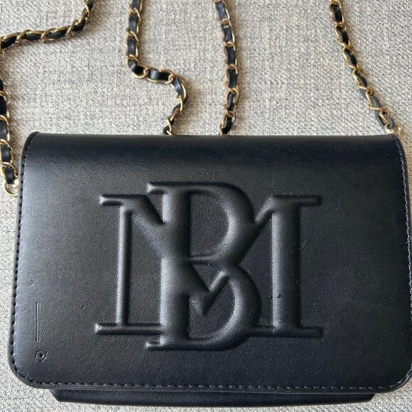 Badgley Mischka black debossed crossbody purse vegan leather - Picture 2 of 16